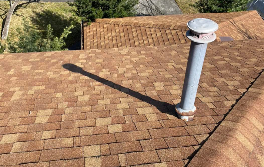 Roof color look beautiful after pressure cleaning
